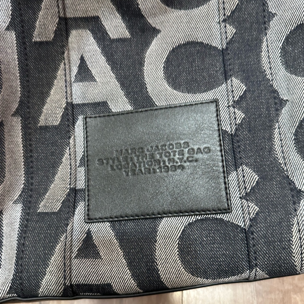 Marc Jacobs denim shoulder bag - used good - Picture 3 of 7